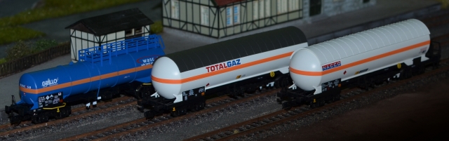 501358 set nákladných vagónov DR, Tillig TT