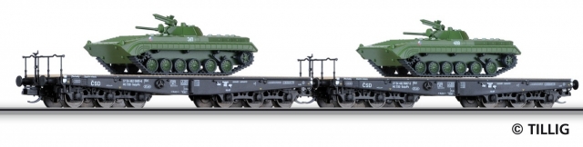 01606 Set dvoch vagónov s tankom ČSD