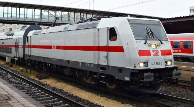 04909 ELEKTRICKÁ LOKOMOTÍVA BR 146.5 DB AG prevedenie IC