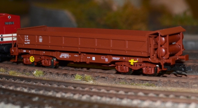 31400 Obojstranne výklopný vagón Fakks DR, BUSCH TT
