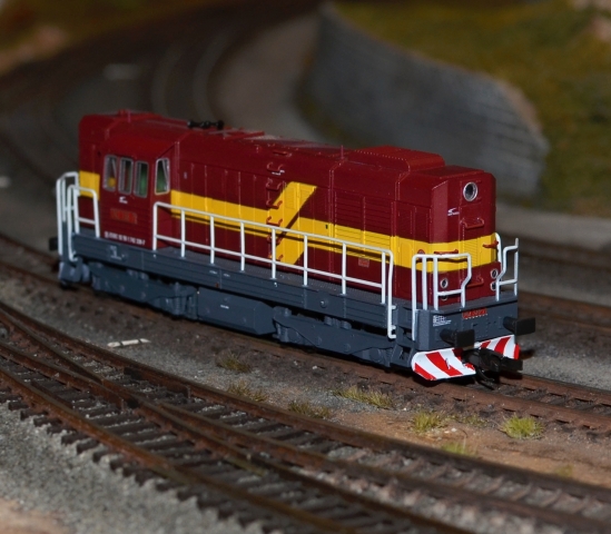 02752 DIESELOVÁ LOKOMOTÍVA rady 742 ZSSK Cargo, TILLIG TT SOUND