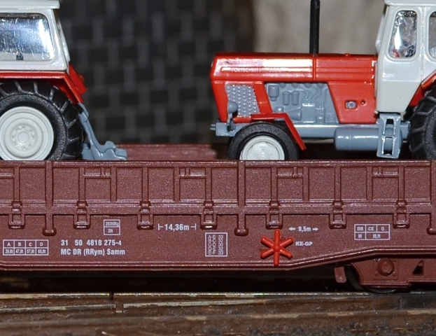 31155 Plošinový vagón DR, BUSCH TT