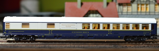 16592 Osobný vagón Prestige Continental Express SBB, Tillig TT