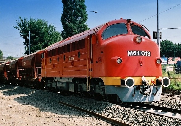 04535 Dieselová lokomotíva MAV M61 NOHAB, Tillig TT