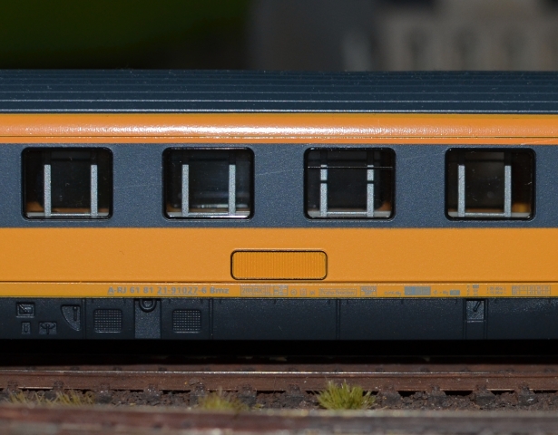 13557 Osobný vagón RegioJet 2. trieda typ Bmz , Tillig TT