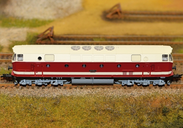 02780 Dieselová lokomotíva DR radu BR 119 