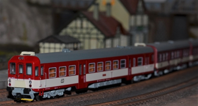 SET ČD 842-004 Motorový vozeň + vagóny CD 943-002 a CD 043-032, MTB TT