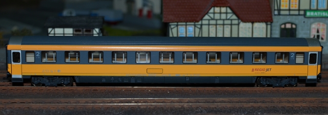 13545 Osobný vagón RegioJet 2. trieda typ Amz, Tillig TT