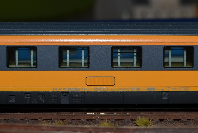 13545 Osobný vagón RegioJet 2. trieda typ Amz, Tillig TT