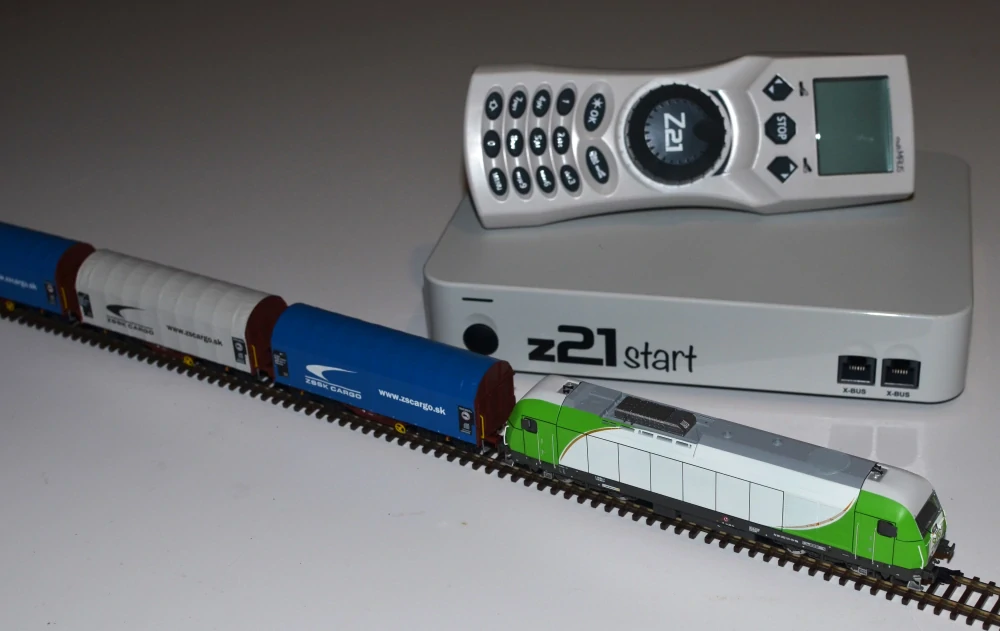5190001 DIGITÁLNY ŠTARTOVACÍ SET Z21, ROCO TT