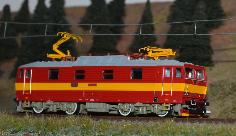 7580003 Elektrická lokomotíva ČSD, ROCO TT