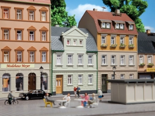 12250 Mestský obytný dom č.1, H0/TT, Auhagen